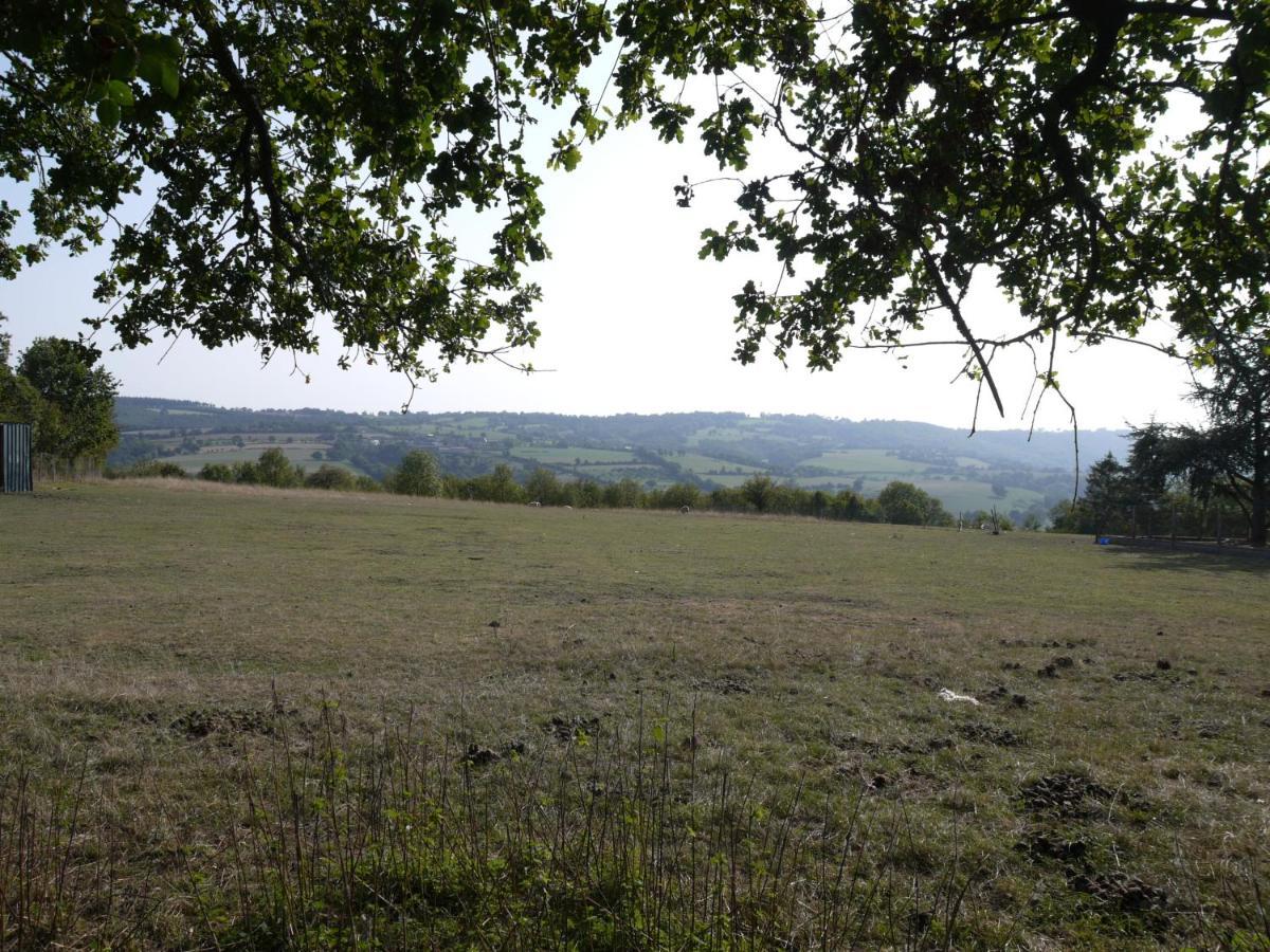Les Miquelots Bed & Breakfast Pont-d'Ouilly Bagian luar foto